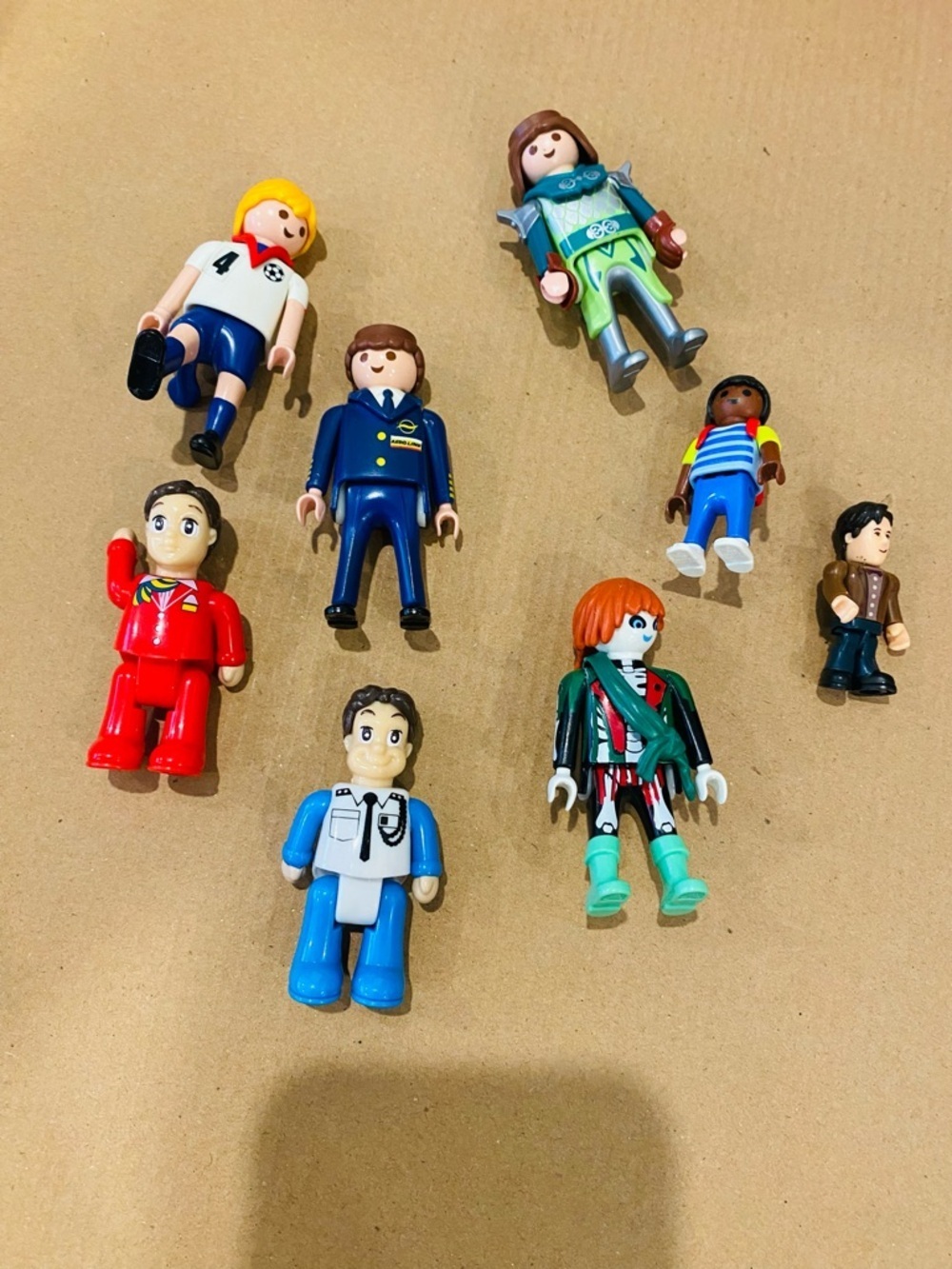 Playmobil Figures Lot Mixed People Characters Kids Toy Bundle Used 9pcs - Picture 3 of 3